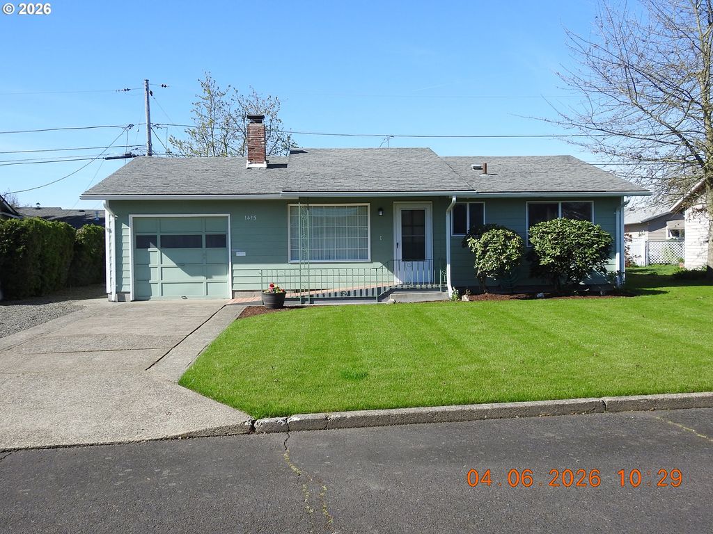 1415 THOMPSON Rd, Woodburn, OR 97071