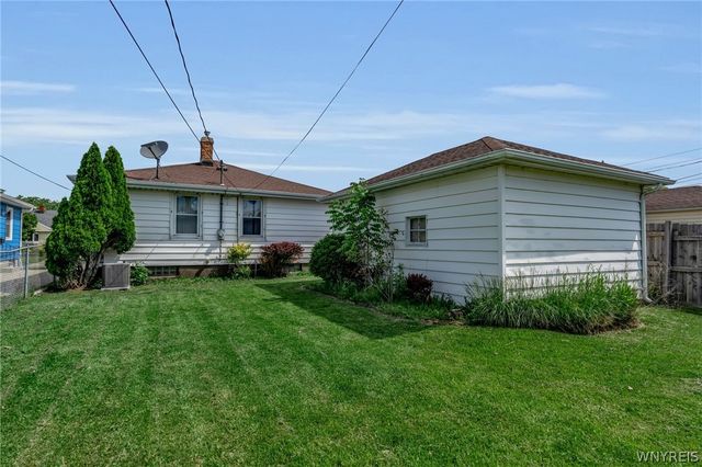 178 Oakridge Avenue, Tonawanda, NY 14217