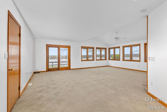 5330 Woodside Drive, Croton Twp, MI 49337