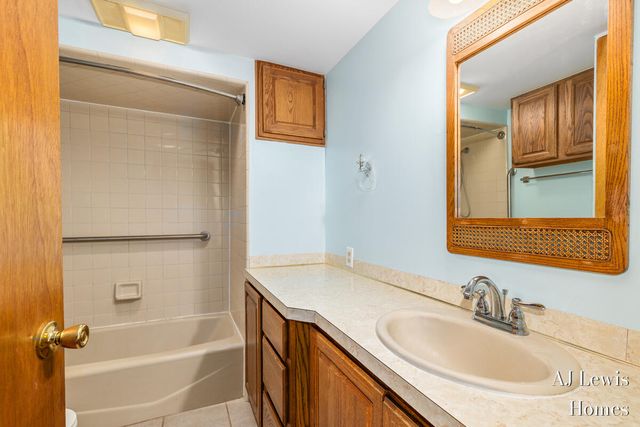 5330 Woodside Drive, Croton Twp, MI 49337