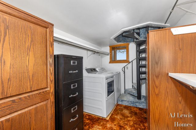 5330 Woodside Drive, Croton Twp, MI 49337