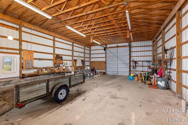 5330 Woodside Drive, Croton Twp, MI 49337
