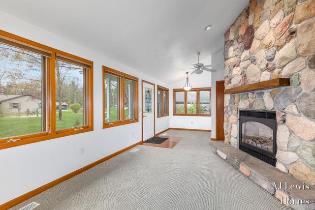 5330 Woodside Drive, Croton Twp, MI 49337