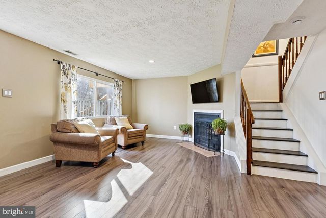 5851 ROCK FOREST CT, Centreville, VA 20121