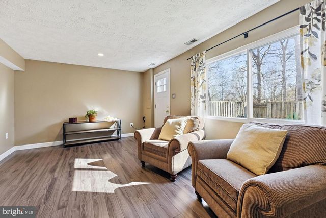 5851 ROCK FOREST CT, Centreville, VA 20121