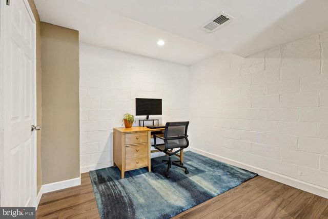 5851 ROCK FOREST CT, Centreville, VA 20121