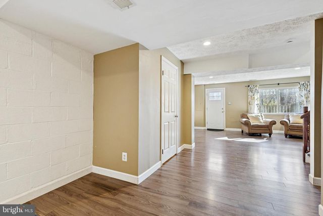 5851 ROCK FOREST CT, Centreville, VA 20121