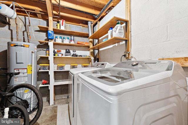 5851 ROCK FOREST CT, Centreville, VA 20121