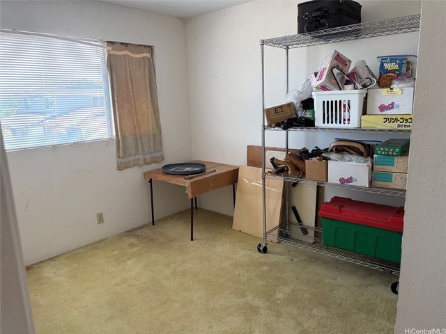 94-1423 Kahuli Street, Waipahu, HI 96797