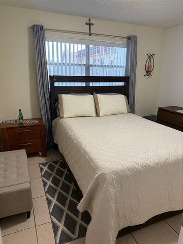 2900 N Pine Island Rd 209, Sunrise, FL 33322
