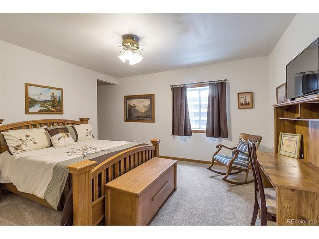 5106 Lebsack Ln, Loveland, CO 80537