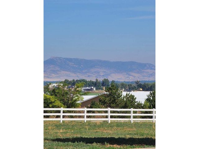5106 Lebsack Ln, Loveland, CO 80537