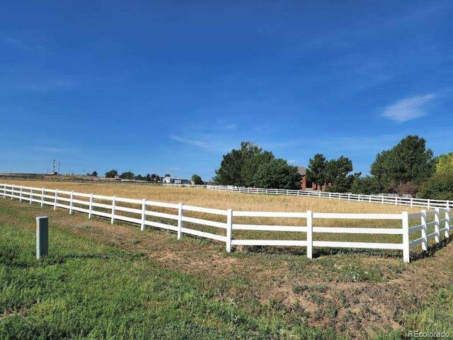 5106 Lebsack Ln, Loveland, CO 80537