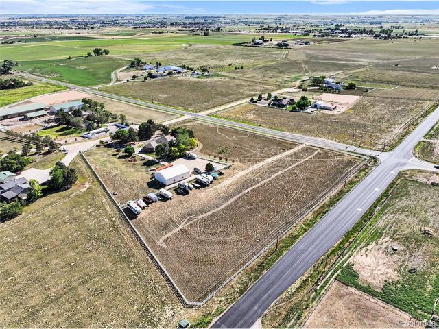 5106 Lebsack Ln, Loveland, CO 80537