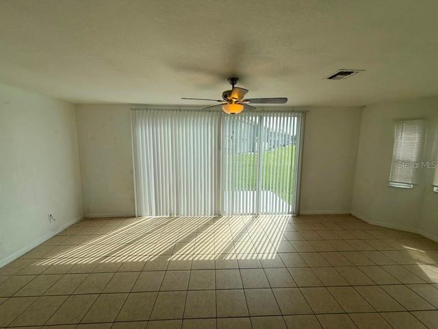 833 CARIBBEAN DRIVE A, Davenport, FL 33897