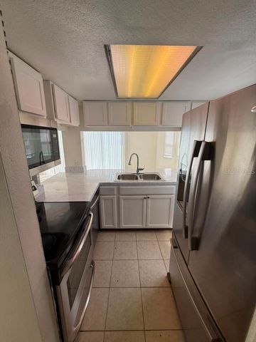 833 CARIBBEAN DRIVE A, Davenport, FL 33897