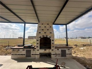 21495 Mile 3 1/2 W, Edcouch, TX 78538