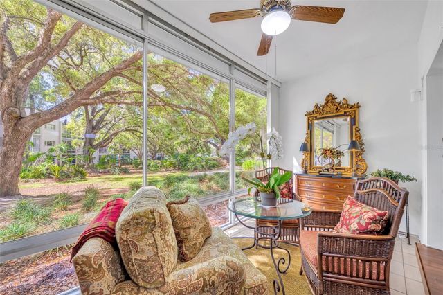 700 MELROSE AVENUE J1, Winter Park, FL 32789