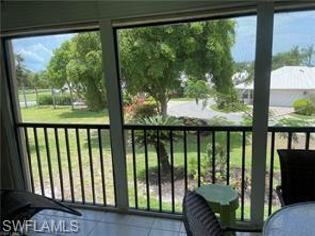1530 Imperial Golf Course BLVD # 321, Naples, FL 34110