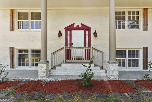 2988 Crestline Drive, Macon, GA 31204