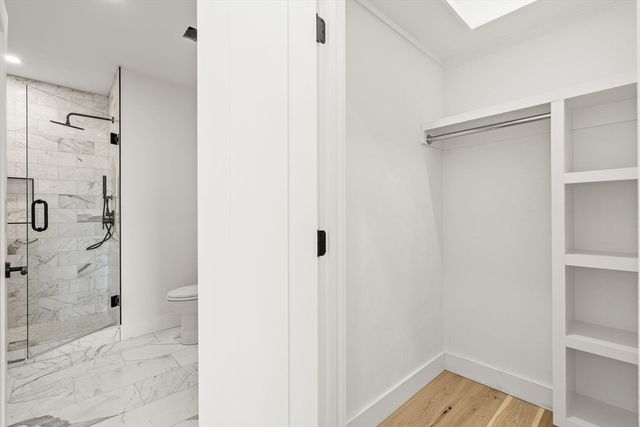 47 Condor PH301, Boston, MA 02128