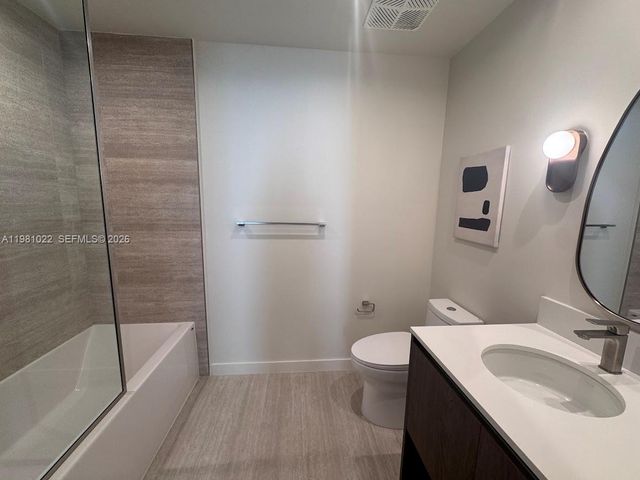 1611 SW 2nd Av 306, Miami, FL 33129