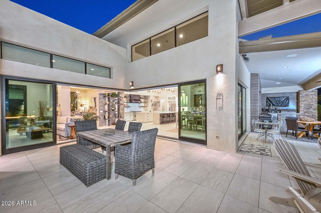 12089 W Palo Brea Lane, Peoria, AZ 85383