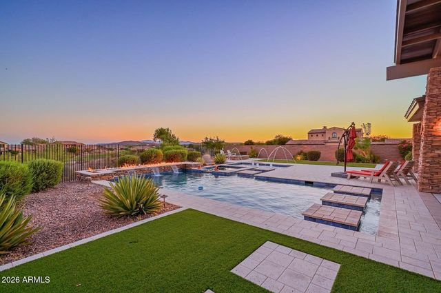 12089 W Palo Brea Lane, Peoria, AZ 85383
