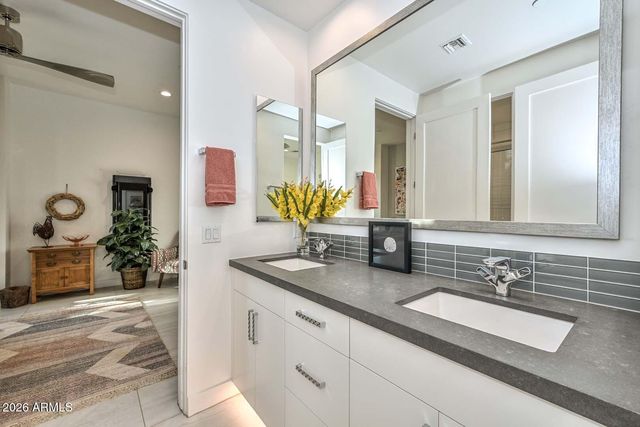 12089 W Palo Brea Lane, Peoria, AZ 85383