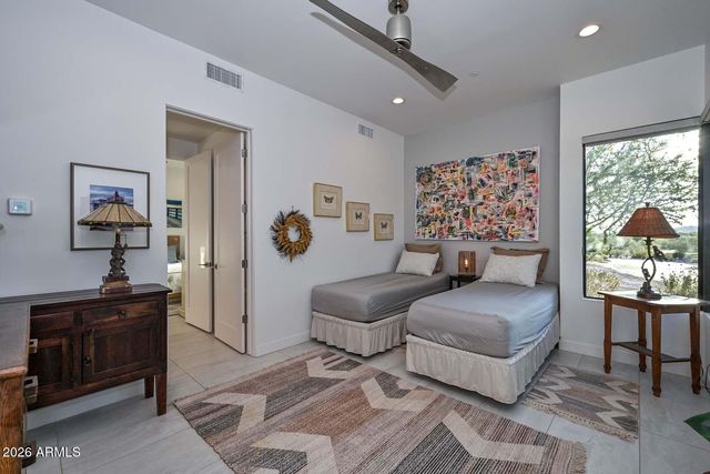 12089 W Palo Brea Lane, Peoria, AZ 85383