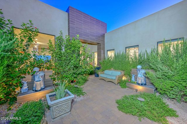 12089 W Palo Brea Lane, Peoria, AZ 85383