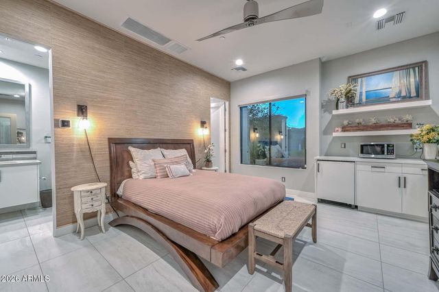 12089 W Palo Brea Lane, Peoria, AZ 85383