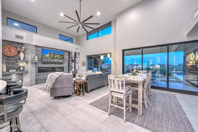 12089 W Palo Brea Lane, Peoria, AZ 85383