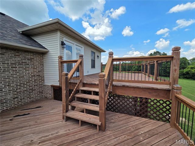 107 Glaser Road, Sullivan, MO 63080