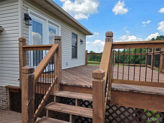 107 Glaser Road, Sullivan, MO 63080
