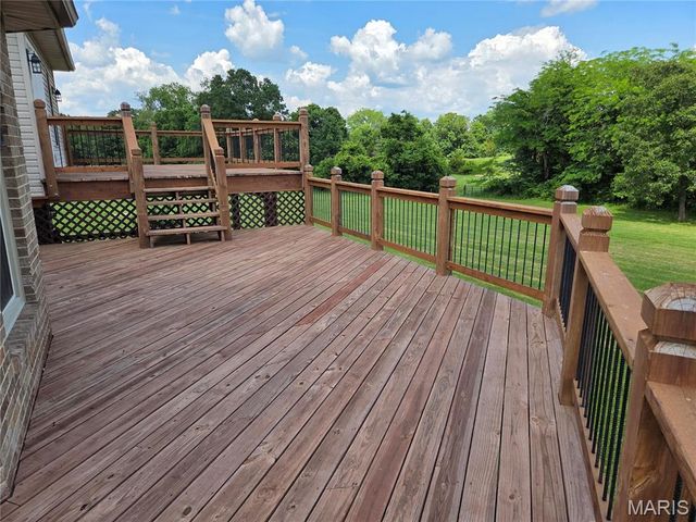 107 Glaser Road, Sullivan, MO 63080