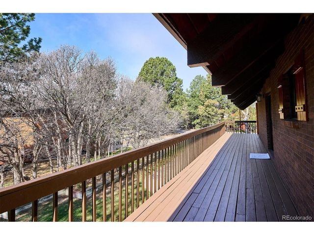 8488 Lakeview Dr, Parker, CO 80134