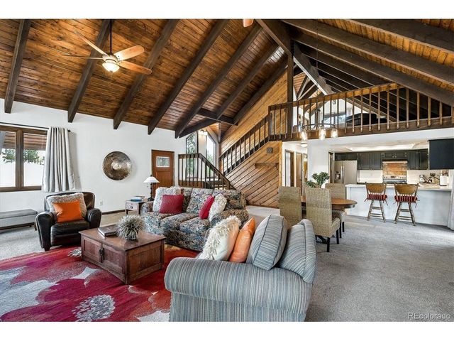 8488 Lakeview Dr, Parker, CO 80134
