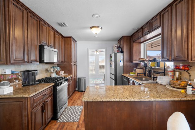 101 Highcrest Lane, Rockwall, TX 75087