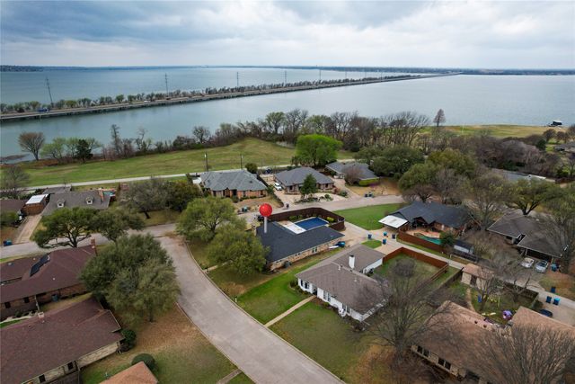 101 Highcrest Lane, Rockwall, TX 75087