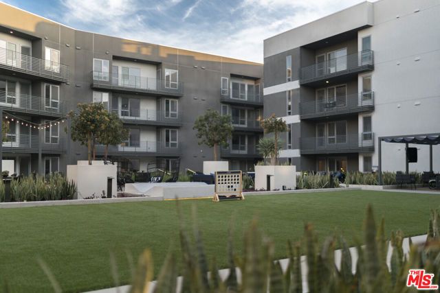 3425 W OLIVE Avenue 304, Burbank, CA 91505