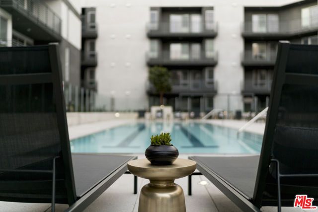 3425 W OLIVE Avenue 304, Burbank, CA 91505