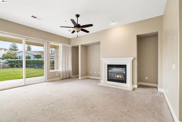 1360 McPrince Ln, Brentwood, CA 94513