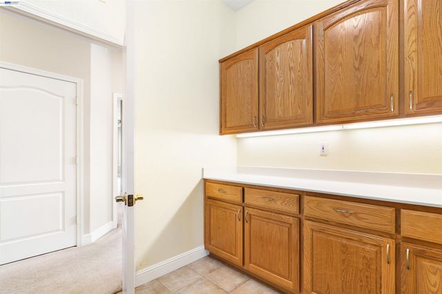 1360 McPrince Ln, Brentwood, CA 94513