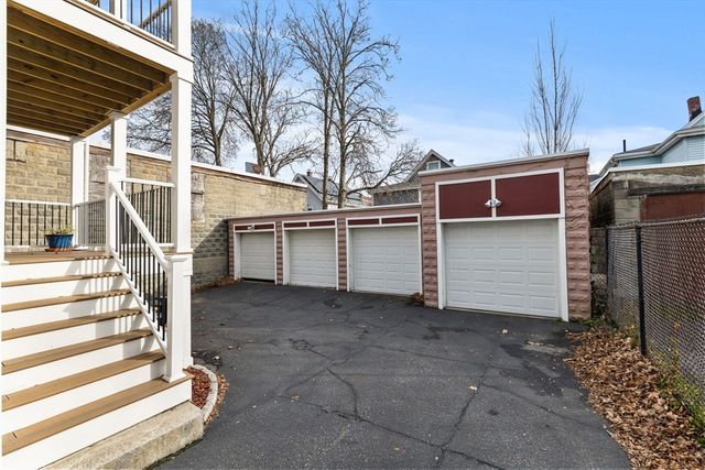 22 Clarendon Ave 2, Somerville, MA 02144