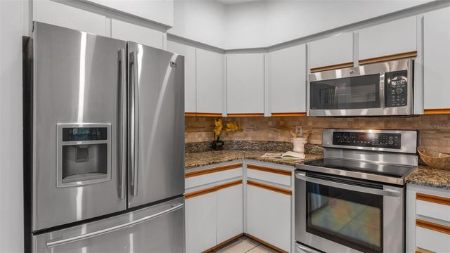 6664 CHADRON COURT, Lakeland, FL 33813