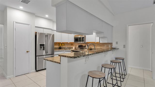 6664 CHADRON COURT, Lakeland, FL 33813