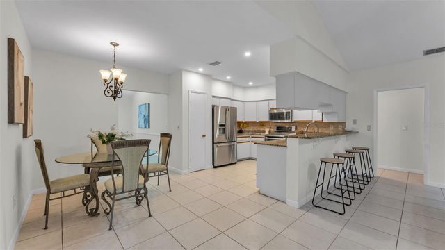 6664 CHADRON COURT, Lakeland, FL 33813