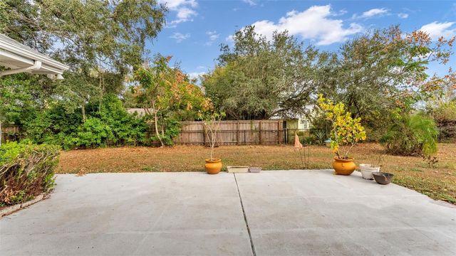 6664 CHADRON COURT, Lakeland, FL 33813