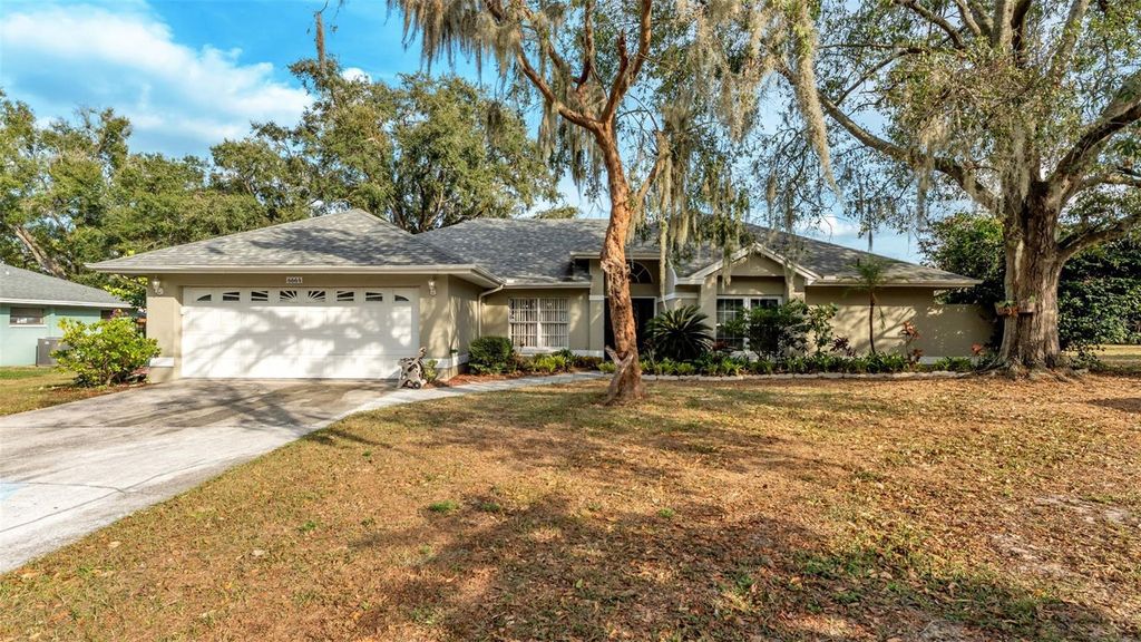 6664 CHADRON COURT, Lakeland, FL 33813
